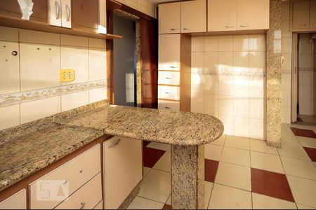 Apartamento à venda com 75m², 2 quartos e sem vagaCozinha