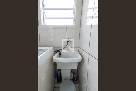 Casa à venda com 108m², 2 quartos e 2 vagas Casa à venda com 108m², 2 quartos e 2 vagasÁrea de Serviço