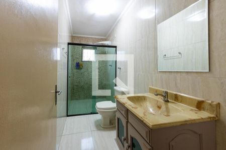 Casa à venda com 108m², 2 quartos e 2 vagas Casa à venda com 108m², 2 quartos e 2 vagasBanheiro