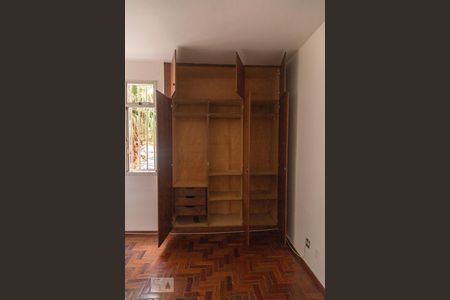 Armário da Suíte de apartamento para alugar com 3 quartos, 70m² em Santo Antônio, Belo Horizonte