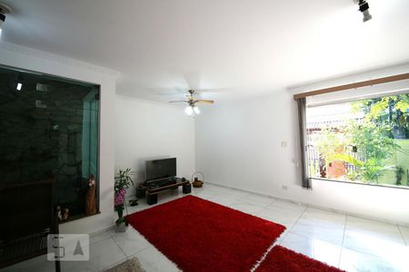 Sala de casa à venda com 4 quartos, 206m² em Jardim Umuarama, São Paulo