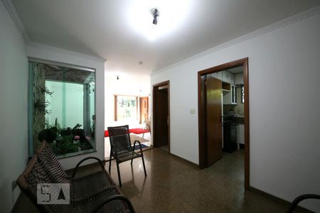 Casa à venda com 206m², 4 quartos e 6 vagasSala de Jantar