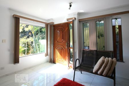 Sala de casa à venda com 4 quartos, 206m² em Jardim Umuarama, São Paulo