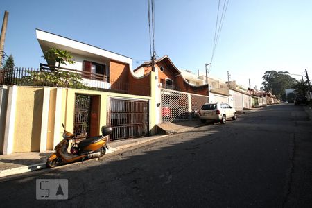 Casa à venda com 206m², 4 quartos e 6 vagasFachada