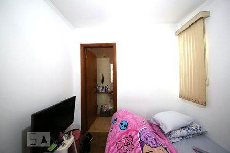 Casa à venda com 206m², 4 quartos e 6 vagasSuíte 2