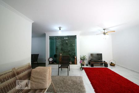 Sala de casa à venda com 4 quartos, 206m² em Jardim Umuarama, São Paulo