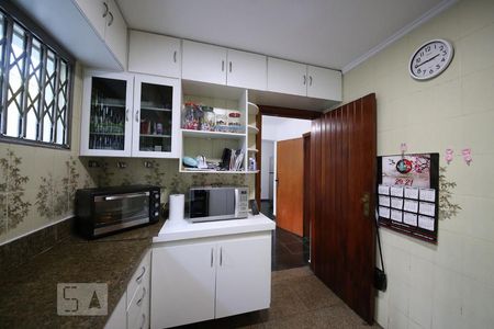 Casa à venda com 206m², 4 quartos e 6 vagasCozinha