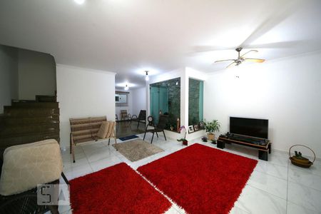 Sala de casa à venda com 4 quartos, 206m² em Jardim Umuarama, São Paulo