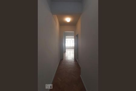 Corredor de entrada de apartamento à venda com 3 quartos, 120m² em Copacabana, Rio de Janeiro
