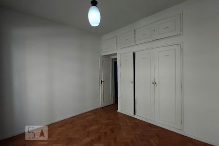 Quarto 1 de apartamento à venda com 3 quartos, 120m² em Copacabana, Rio de Janeiro