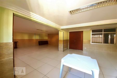 Apartamento para alugar com 59m², 2 quartos e 1 vaga Apartamento para alugar com 59m², 2 quartos e 1 vagaÁrea comum - Salão de festas