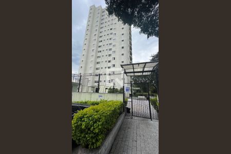 Apartamento à venda com 76m², 3 quartos e 1 vaga Apartamento à venda com 76m², 3 quartos e 1 vagaFachada