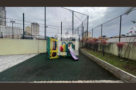 Apartamento à venda com 76m², 3 quartos e 1 vaga Apartamento à venda com 76m², 3 quartos e 1 vagaÁrea comum - Playground