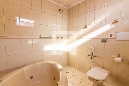 Casa para alugar com 250m², 4 quartos e 2 vagasBanheiro