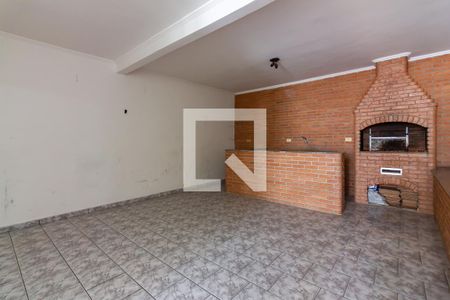 Casa para alugar com 250m², 4 quartos e 2 vagasCobertura