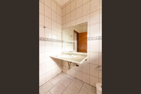 Casa para alugar com 250m², 4 quartos e 2 vagasBanheiro 2