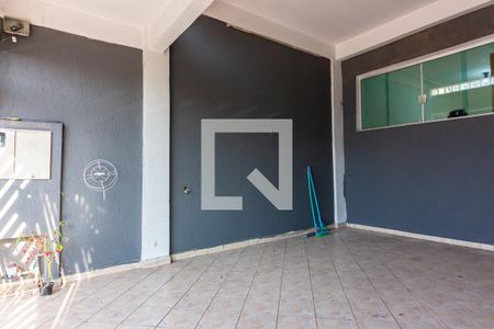 Casa para alugar com 250m², 4 quartos e 2 vagasGaragem