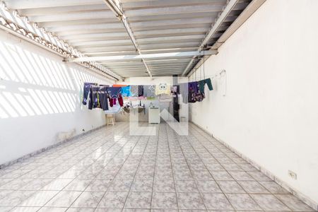 Casa para alugar com 250m², 4 quartos e 2 vagasÁrea de Serviço 