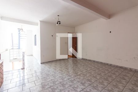 Casa para alugar com 250m², 4 quartos e 2 vagasCobertura