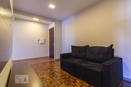 Sala de apartamento para alugar com 2 quartos, 69m² em Hauer, Curitiba
