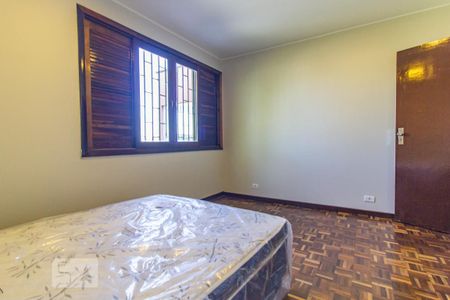Suíte de apartamento para alugar com 2 quartos, 69m² em Hauer, Curitiba