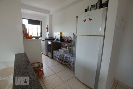 Cozinha de apartamento para alugar com 2 quartos, 55m² em Vila Virginia, Ribeirão Preto