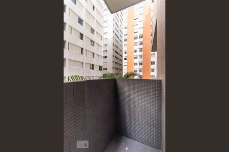 Varanda de kitnet/studio para alugar com 1 quarto, 27m² em Cerqueira César, São Paulo