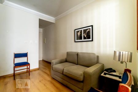 Sala   de kitnet/studio para alugar com 1 quarto, 27m² em Cerqueira César, São Paulo
