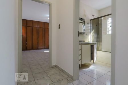 Casa para alugar com 230m², 3 quartos e 2 vagasEntrada banheiro superior
