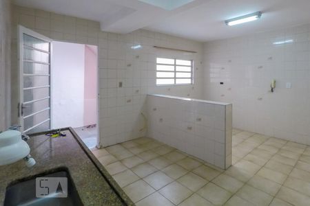 Casa para alugar com 230m², 3 quartos e 2 vagasCozinha