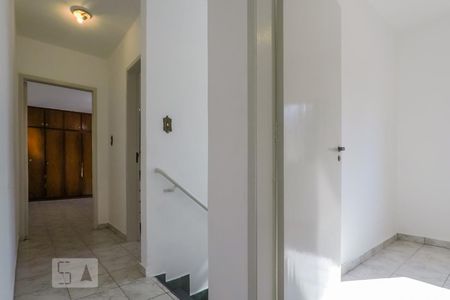 Casa para alugar com 230m², 3 quartos e 2 vagasCorredor