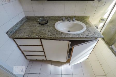 Casa para alugar com 230m², 3 quartos e 2 vagasbanheiro