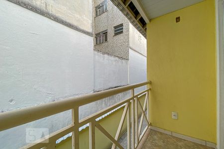 Casa à venda com 70m², 2 quartos e 1 vaga Casa à venda com 70m², 2 quartos e 1 vagaVaranda Quarto 2