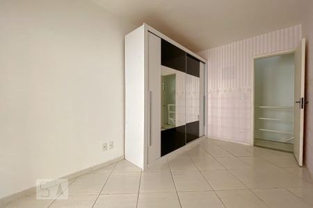 Casa à venda com 70m², 2 quartos e 1 vaga Casa à venda com 70m², 2 quartos e 1 vagaQuarto 2