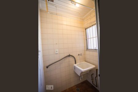 Apartamento para alugar com 42m², 2 quartos e 1 vaga Apartamento para alugar com 42m², 2 quartos e 1 vagaÁrea de Serviço