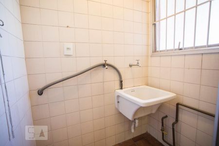 Área de Serviço de apartamento para alugar com 2 quartos, 42m² em Vila Guarani (z Sul), São Paulo