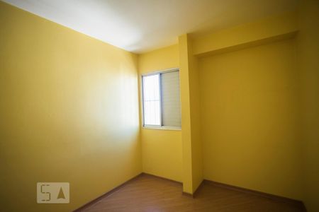 Quarto 1 de apartamento para alugar com 2 quartos, 42m² em Vila Guarani (z Sul), São Paulo