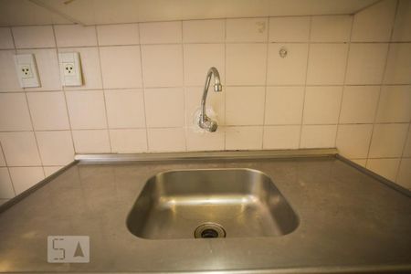 Apartamento para alugar com 42m², 2 quartos e 1 vaga Apartamento para alugar com 42m², 2 quartos e 1 vagaDetalhe - Cozinha