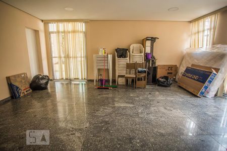 Apartamento para alugar com 42m², 2 quartos e 1 vaga Apartamento para alugar com 42m², 2 quartos e 1 vagaÁrea comum - Salão de festas