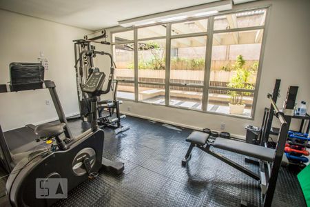 Apartamento para alugar com 42m², 2 quartos e 1 vaga Apartamento para alugar com 42m², 2 quartos e 1 vagaÁrea comum - Academia