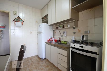 Apartamento para alugar com 55m², 2 quartos e 1 vagaCozinha