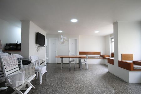 Apartamento para alugar com 55m², 2 quartos e 1 vagaSalão de festas