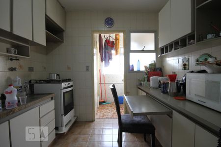 Apartamento para alugar com 55m², 2 quartos e 1 vagaCozinha