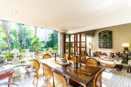 Sala de jantar de casa à venda com 3 quartos, 500m² em Campo Belo, São Paulo