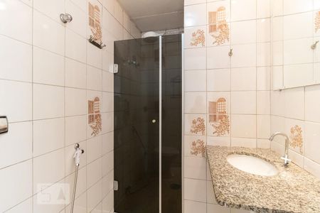 Apartamento para alugar com 64m², 1 quarto e sem vagaBanheiro da Suíte