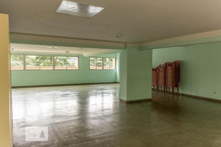 Apartamento para alugar com 64m², 1 quarto e sem vagaSalão de Festas 2