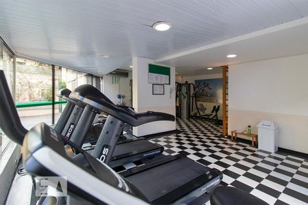 Apartamento à venda com 99m², 3 quartos e 1 vaga Apartamento à venda com 99m², 3 quartos e 1 vagaAcademia