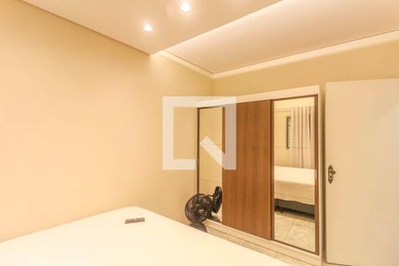 Casa à venda com 100m², 3 quartos e 1 vaga Casa à venda com 100m², 3 quartos e 1 vagaQuarto 3