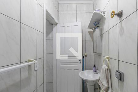 Casa à venda com 100m², 3 quartos e 1 vaga Casa à venda com 100m², 3 quartos e 1 vagaBanheiro de Serviço