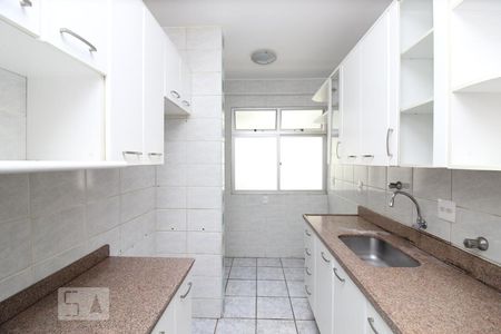 Apartamento para alugar com 3 quartos, 70m² em Sagrada Família, Belo Horizonte